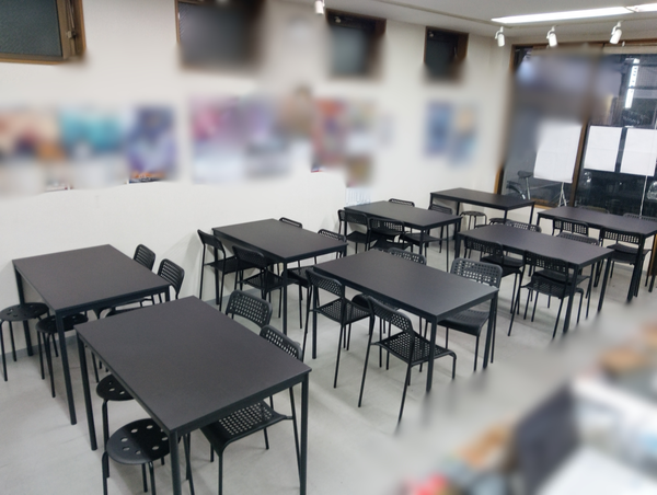 トレカショップファースト 写真2